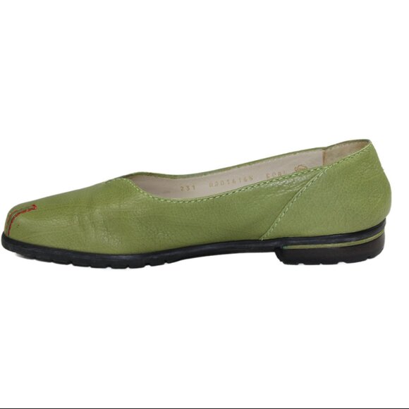 Bruno Magli Apple Green Leather Slip On Flats, Size 8.5 - Picture 3 of 7